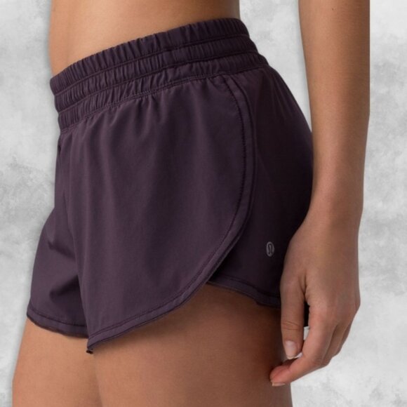 Lululemon Tracker Shorts w/ Liner - Mauve - sz 6 - Picture 3 of 7